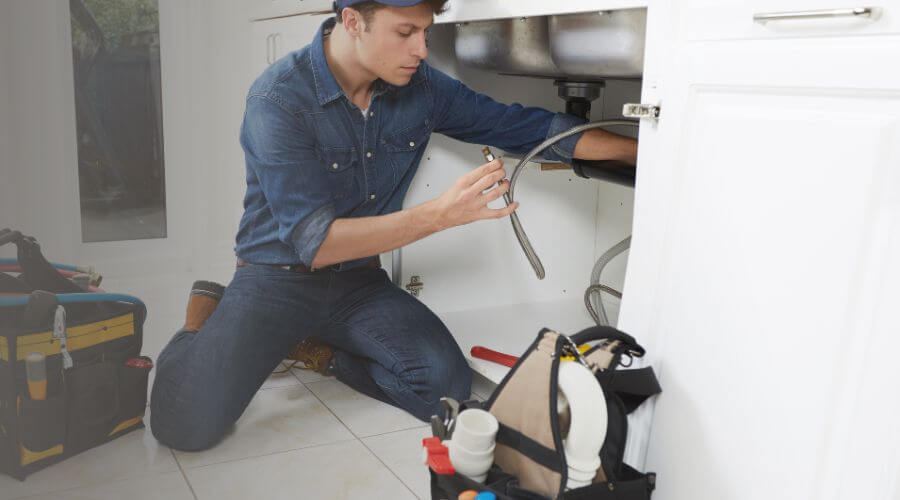 Expert burst pipe repair services in Hart, TX